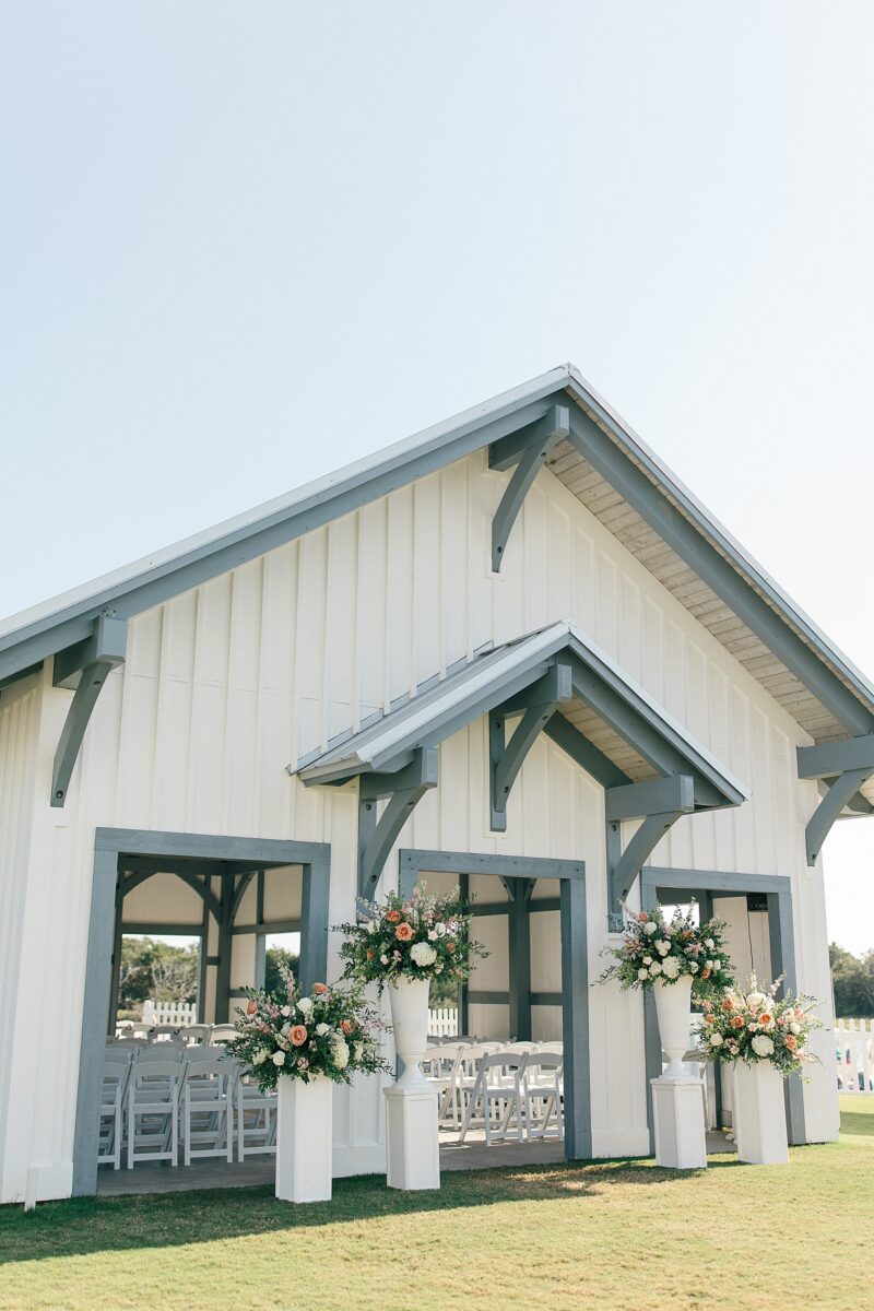 Coastal, NC intimate ceremony space. 